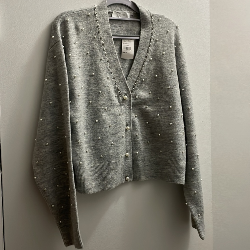 ASTR the Label faux pearl embellished cardigan in light gray
